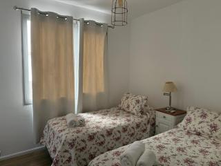 Hermoso departamento frente al mar en Necochea - 1