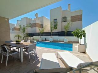 R-40-2 Luxurious - 9