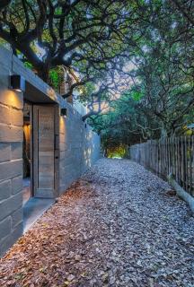 Nestled Between Milkwood - Franskraal Retreat - 6