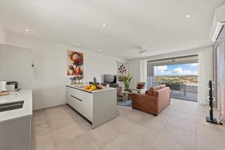 Caribbean Lounge - Aquamarine 4 - 5