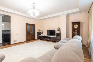 Нурлы тау 192 - 8