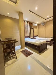 Airport City Hotel by Sandamalee - 7