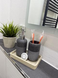 Ferienwohnung Rehn 1 - 7