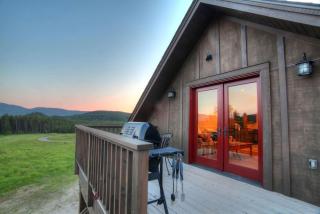 Deluxe Getaway Rental in a Mountain Cabin near Lake McDonald, Montana - 7