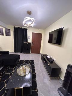 Charming Kingston Apartment with City Views - 4