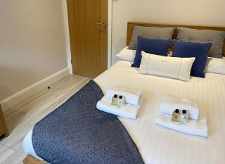 Luxurious 2 Bed Apartment Just Off Mill Rd, Near Station - Walk to City Centre - 7