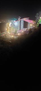 VEENU'S COTTAGE-views heater bonfire barbeque wifi MUSSOORIE - 5