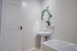 Tanger Boulevard - Elegant & Classy Apartment - Walking Distance to the Beach! - 4