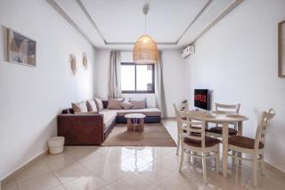 Brand New Elegant & Classy Apartment - Fantastic Location! Tanger Boulevard - 9