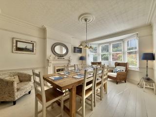 2 Hadleigh Villas - 2