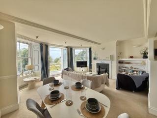 4 St Michaels House - 9