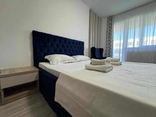 Q Luxury Apartment - 8