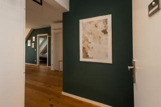 Sunny Terrace Penthouse with AC - Self Check-In - 2