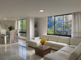 4br 232 M Apartment In El Poblado, El Tesoro - 4