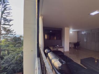 4br 232 M Apartment In El Poblado, El Tesoro - 2