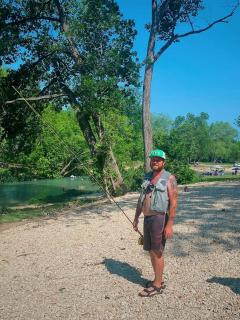 Fun Glamping Destination for All: Luxurious Safari Tent on the San Marcos River near Kingsbury, Texas - 8