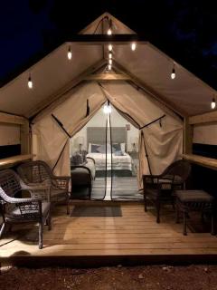 Secluded Safari Tent on the San Marcos River - An Adventurous Glamping Vacation near Kingsbury, Texas - 2