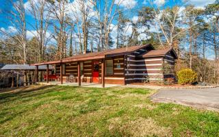 Wooded Bliss - Outdoor Hot Tub, Pet Friendly + Single Level Cabin! - Pigeon Forge - 4