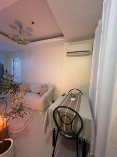 JFS Staycation at Birch Tower - Cozy Home - 2