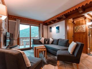 Charmant 4 pièces au pied des pistes avec piscine - FR-1-411-710 - 0