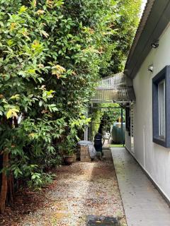 Micasa Bagan Laland-Pool, Firepit, Fun halal-only - 3