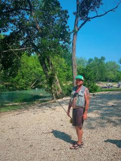 Lovely Safari Tent with River Access, Fire Pit and Barbecue in Staples, Texas - 1