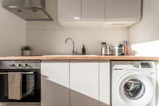 Le Jean Moulin T2 air-conditioned private parking balcony - 3