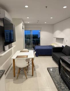 Hermoso Departamento en Zona Shopping - 1