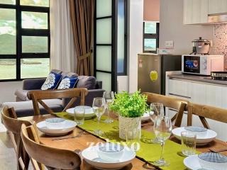 #14 Jesselton Quay Citypads Seaview Corner by Zeluxo - 9