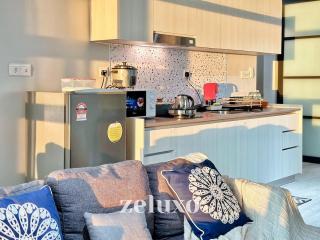 #14 Jesselton Quay Citypads Seaview Corner by Zeluxo - 2