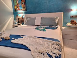PASSION DEL CARIBE - CORAL VILLAGE 1 - modern and fully equipped apartments & suites in residence with pool and 24 hour security, close the beach, shops, bars, restaurants & entertainment - 3