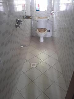 Charming 1-Bed House in Nairobi Katani Rd - 6