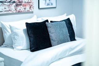 The Grand Residence, Parking, Stadium, Sleeps 8 - 2