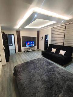 Departamento con hermosa vista y excelente ubicación - 0