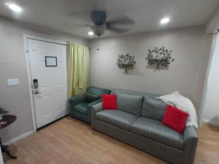U3 - Comfortable 1 BR & 1 BA APT in DT PHX with pkg - 8