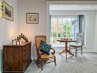 4 Bed in Beaumaris 94501 - 7