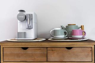 Cosy Cabin with Private Hot Tub Isle of Wight - 4