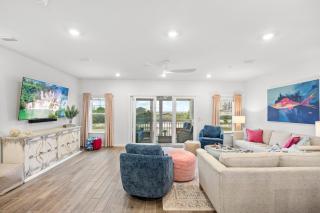Pink Pompano - Ocean View & Beach Supplies - 5