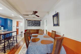 Midcentury Hideaway - House & Studio - 5