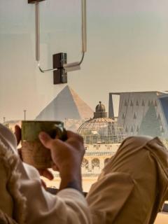 peaceful Pyramids View Prime Location - 0