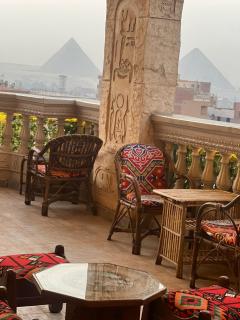 Pyramids Tot inn - 3