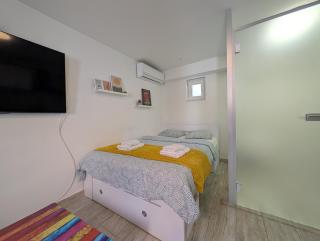 Secluded Studio in Central Sesvete - 9