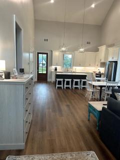 Little Clover Cottage - 9