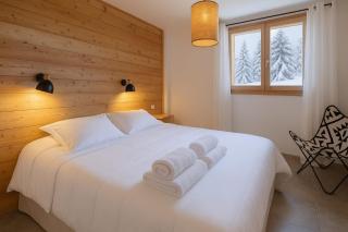 Sublime Semi Detached Chalet Facing The Mont Blanc - 1