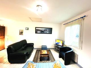 Maison 5 pièces 6 personnes à 10 minutes des plages - BLEIZ - 0