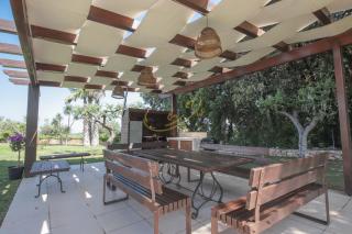 TD Trulli Bruco Large Pool for Family Fun - 3