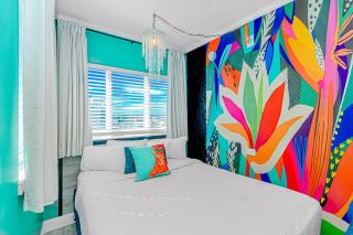 Angled Ocean View Studio w Incredible Views! Palace Resort 1005 - Sleeps 4 guests - 1