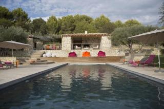 A Serene Luxury Villa in the Heart of Provence - 0
