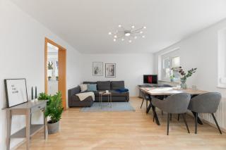 Helle & ruhige Eigentumswohnung nahe A81 - 0