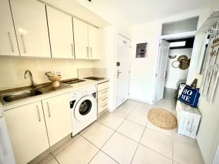 Seafront Serenity Suite by Deihu Experiences - 5